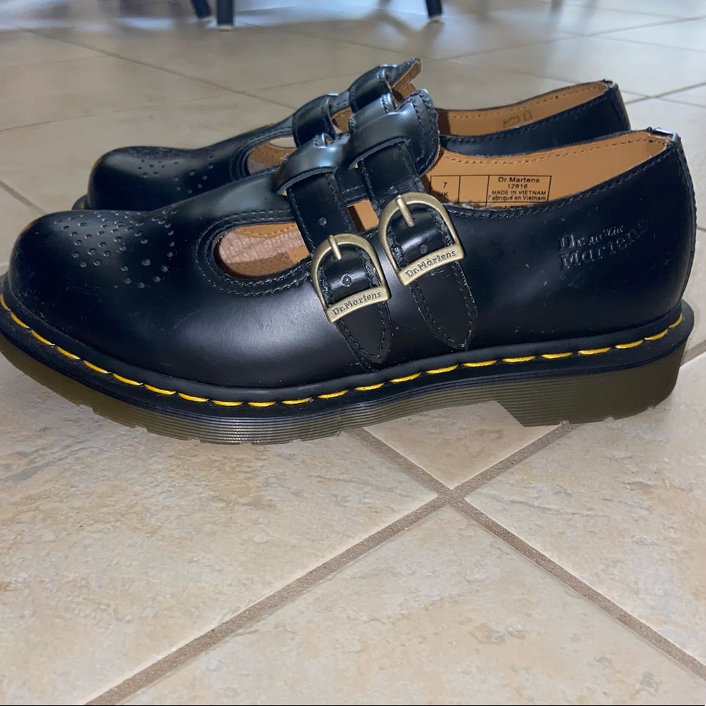 Dr Martin’s 12916